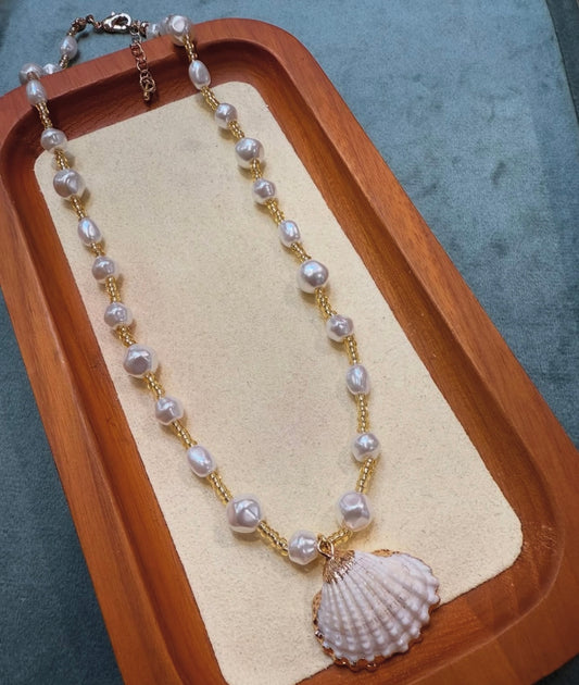 Humanmade Pearl & Real Seashell Pendant Necklace – Coastal Gold Accent Jewelry